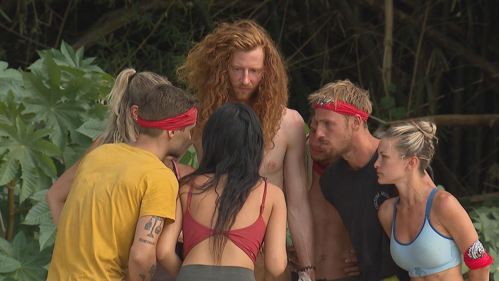 Dramatická výmena členov. Kmeňmi lomcovali émocie