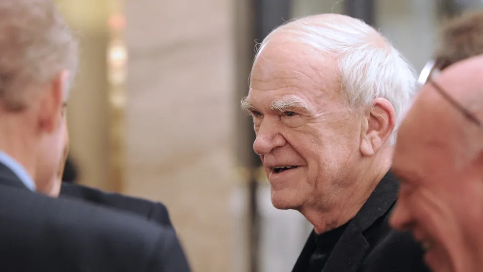Zomrel svetoznámy spisovateľ českého pôvodu Milan Kundera