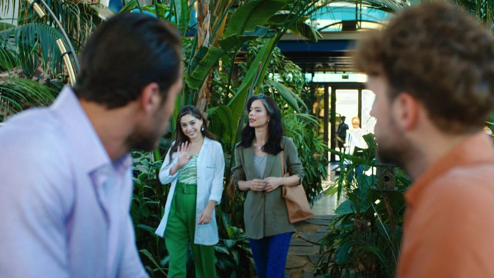 Efsun chce odísť, no vzdať sa Emira nedokáže