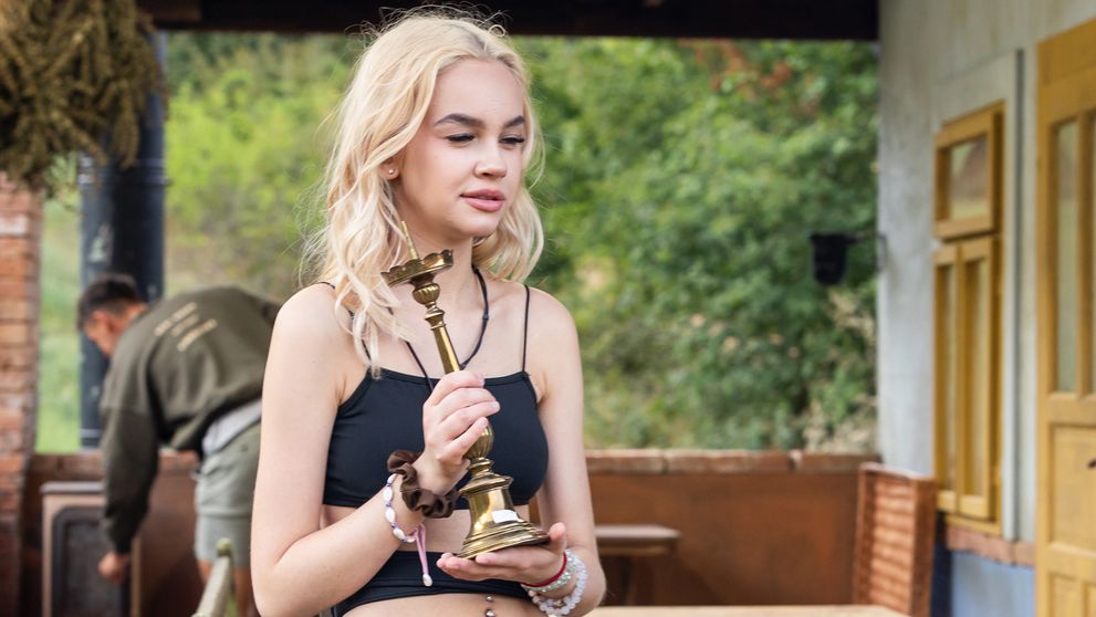 Prvé sklamanie v láske? Mladučká farmárka so slzami na krajíčku!