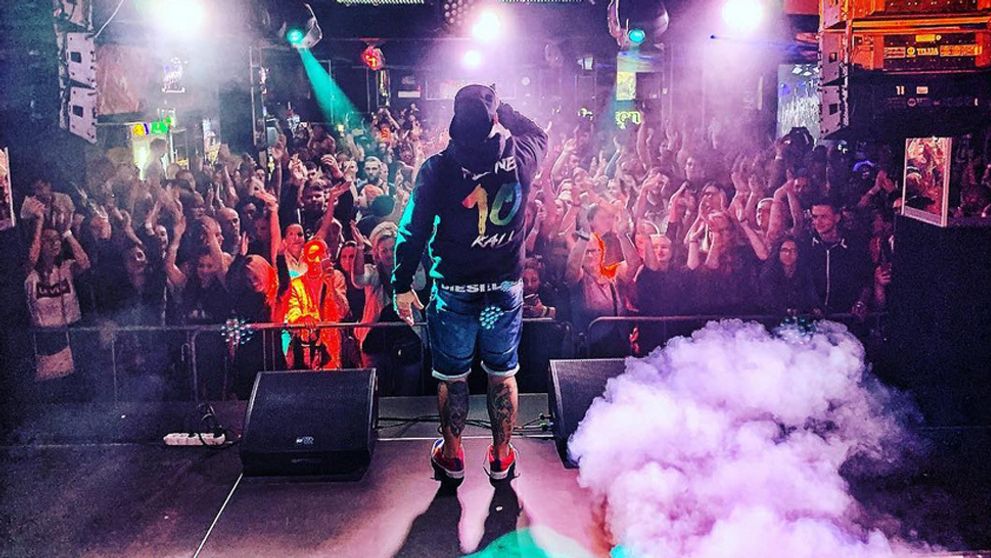 Kaliho nový singel vás dostane. Teraz pred ním stojí nová výzva