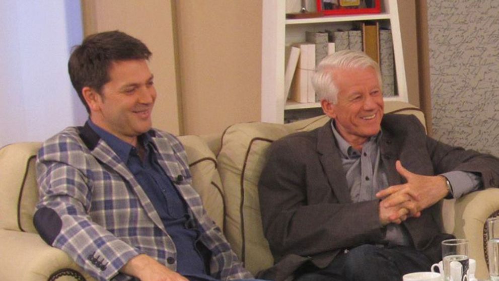 Seriálový otec so synom odhalili súkromie: Dolinskí na návšteve v Teleráne