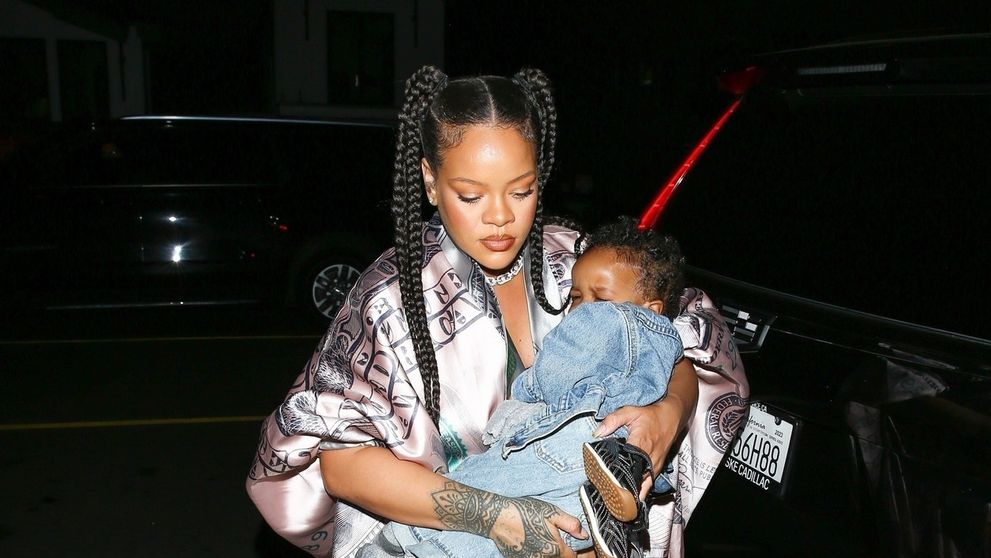 Rihanna porodila! Zo speváčky je dvojnásobná mama