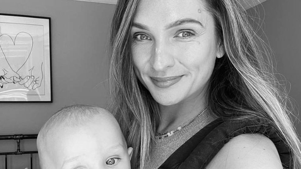 Spevákovi roztrhlo srdce na kúsky. Danielle zomrela v deň svadby