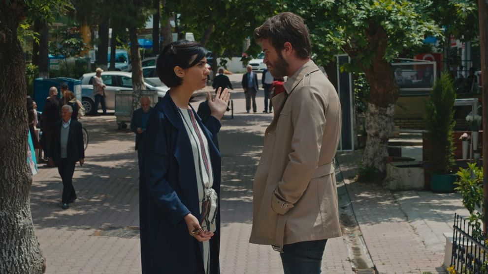 Statočný a krásna: 86. a 87. epizóda