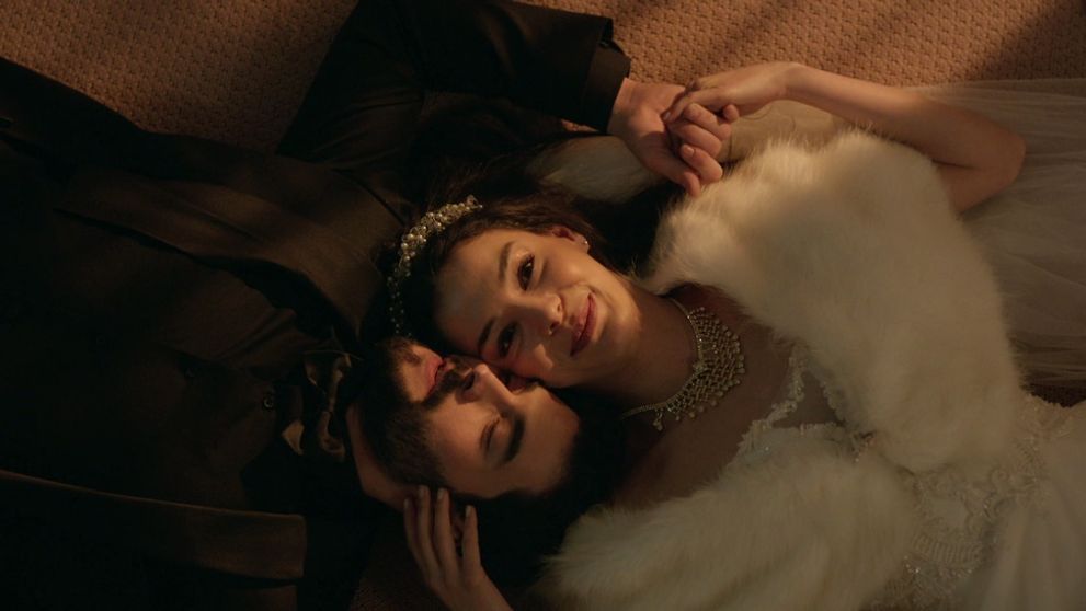 Spútaný motýľ II.: 85. a 86. epizóda