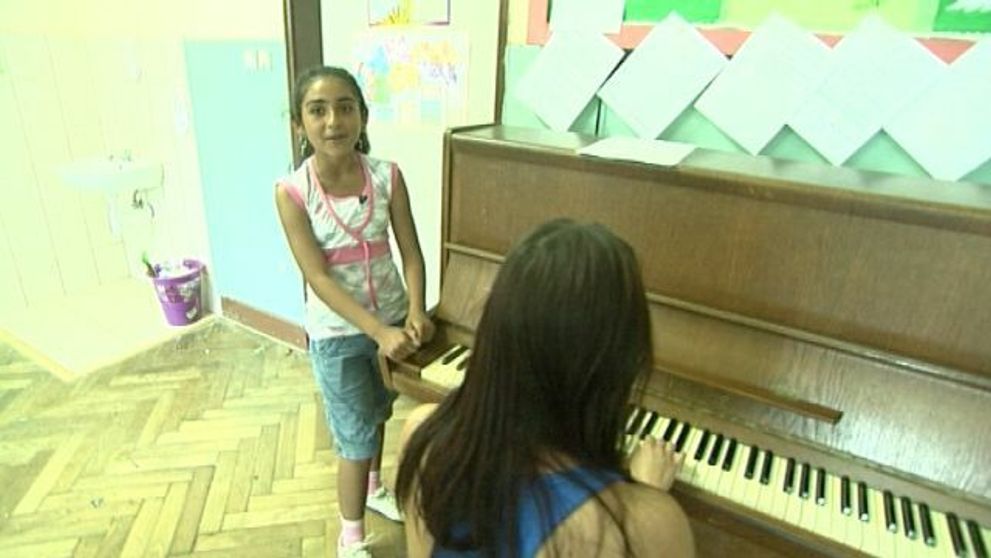 Tlieskali jej aj Cigánski diabli