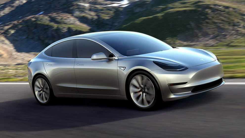 Tesla predstavila nový elektromobil: Určila ho pre masy