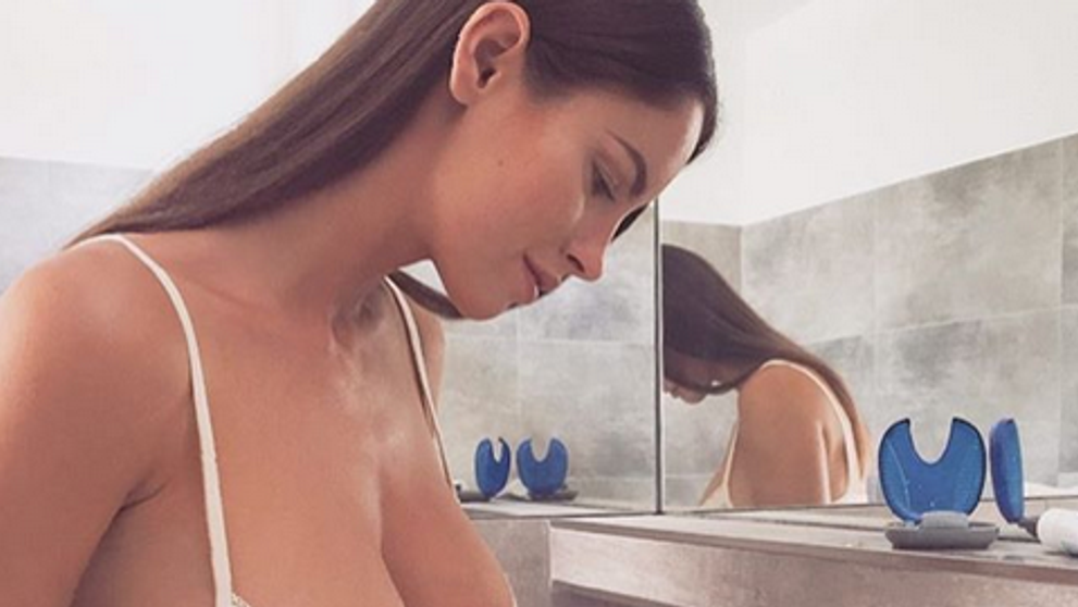 Naša najsledovanejšia influencerka hore bez: Priehľadná blúzka nič nezakryla