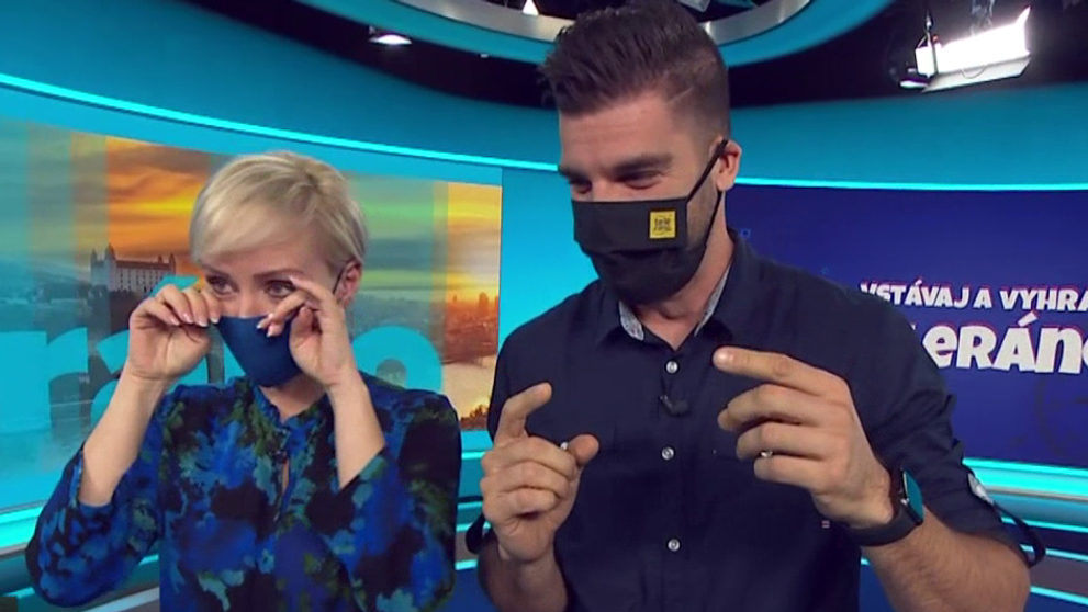 Moment, aký Teleráno doteraz nezažilo. Moderátorov nepustili k slovu