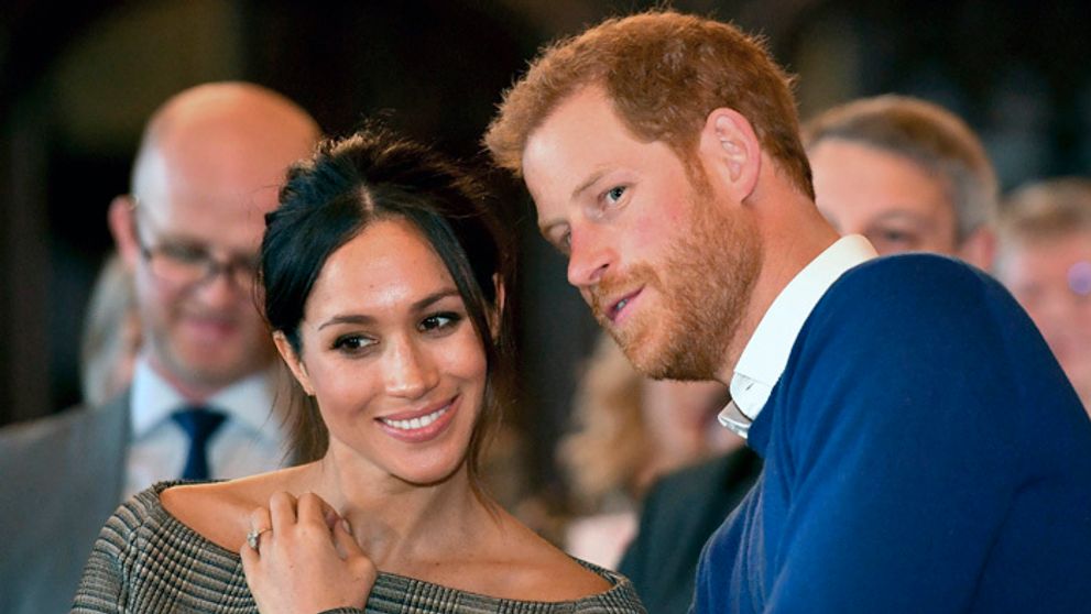 Harry a Meghan sa sťažujú na paparazzov. Podľa expertov ich však nečaká pokojný život