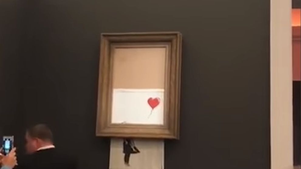 Banksy opäť všetkých dostal. Kupcovi po vydražení obrazu padla sánka