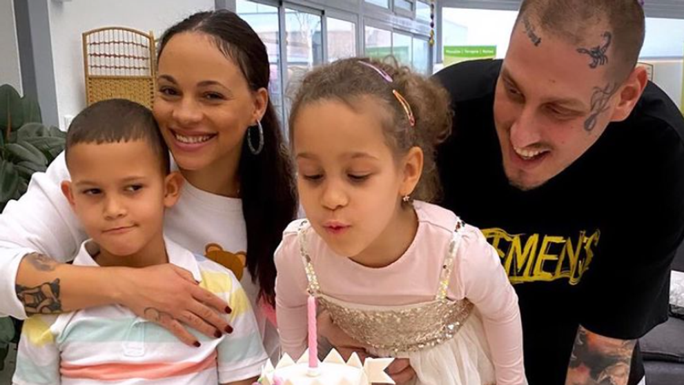 Čakali by ste práve takúto? Reakcia syna Tiny na jej rozvod so Separom