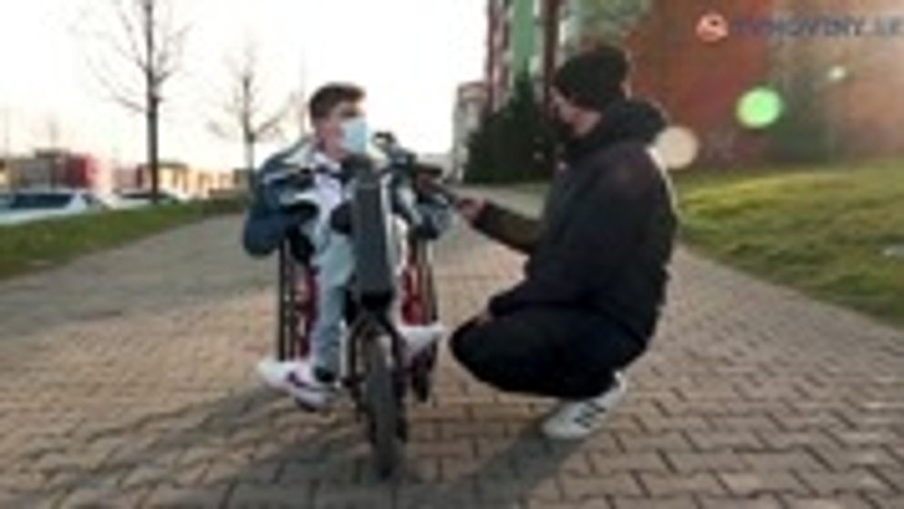 Užite si zábavne romantický Silvester na Doma