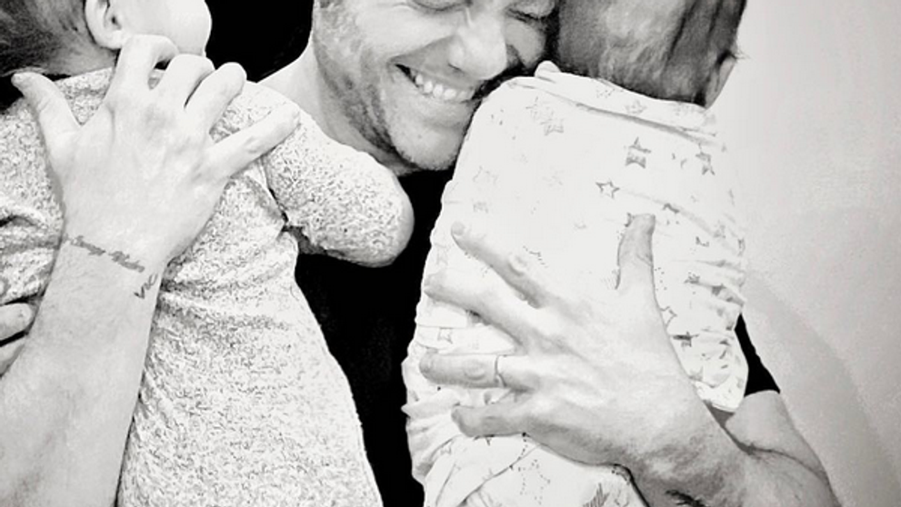 Z talianskeho speváka je otec: S manželom majú rovno dve bábätká