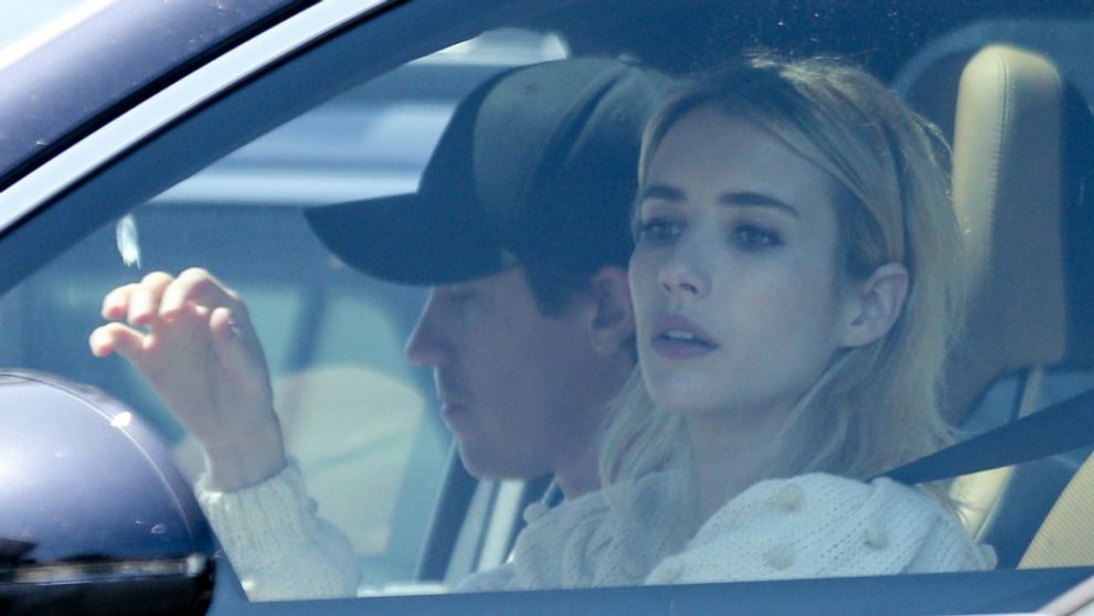 Emma Roberts a jej nový priateľ budú rodičmi. Svetu to 