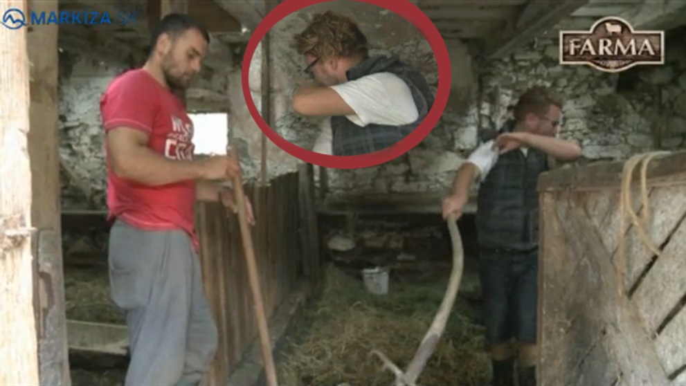 Kaderník Viktor kydá hnoj! Takmer sa otrávil!