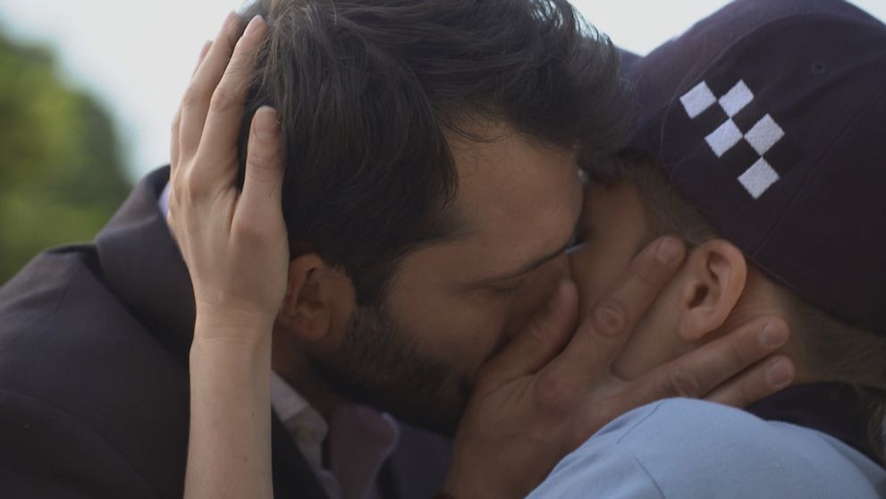 Predsa to prišlo: Alex a Jana sa bozkávajú!