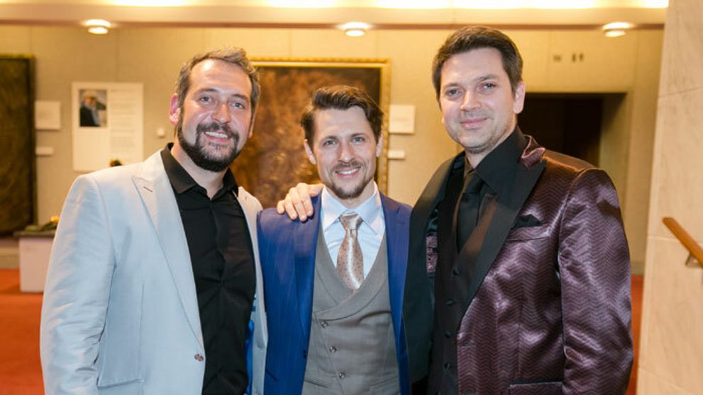 Hviezda Búrlivého vína v netradičnej polohe