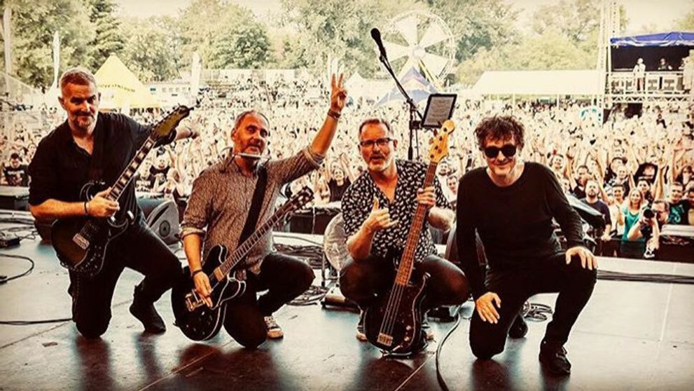 Veľmi smutná správa. Spevák zo skupiny HEX má rakovinu