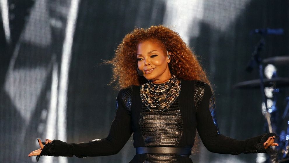Daň Janet Jackson za prvé dieťa v päťdesiatke: + 45 kíl a pokoj na lôžku!