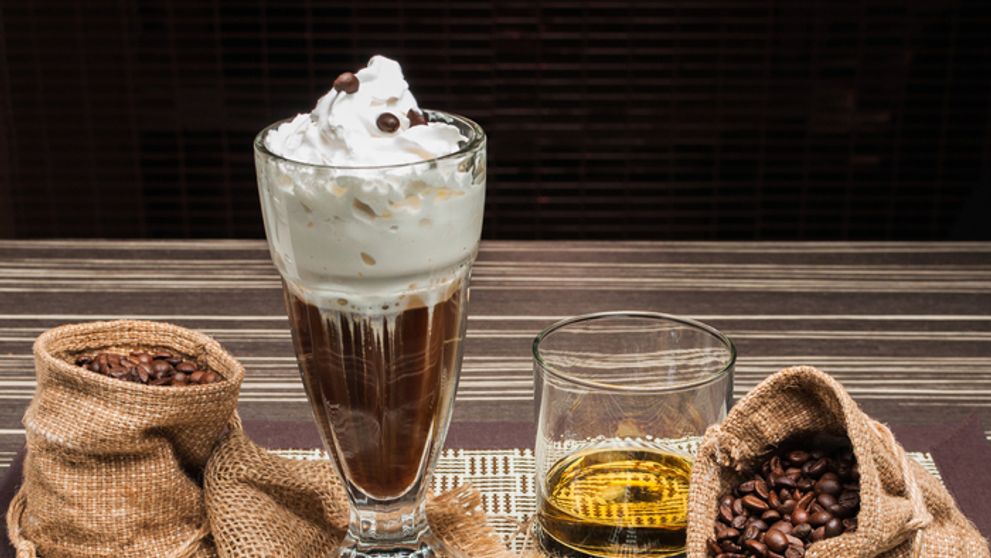 Na trhu je nová digitálna mena. Volá sa krytá whisky