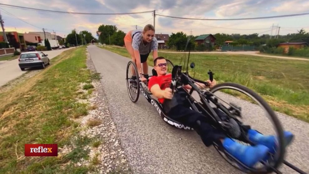 Nadhľad a humor ich sprevádza každý deň