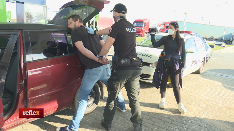 V teréne s políciou