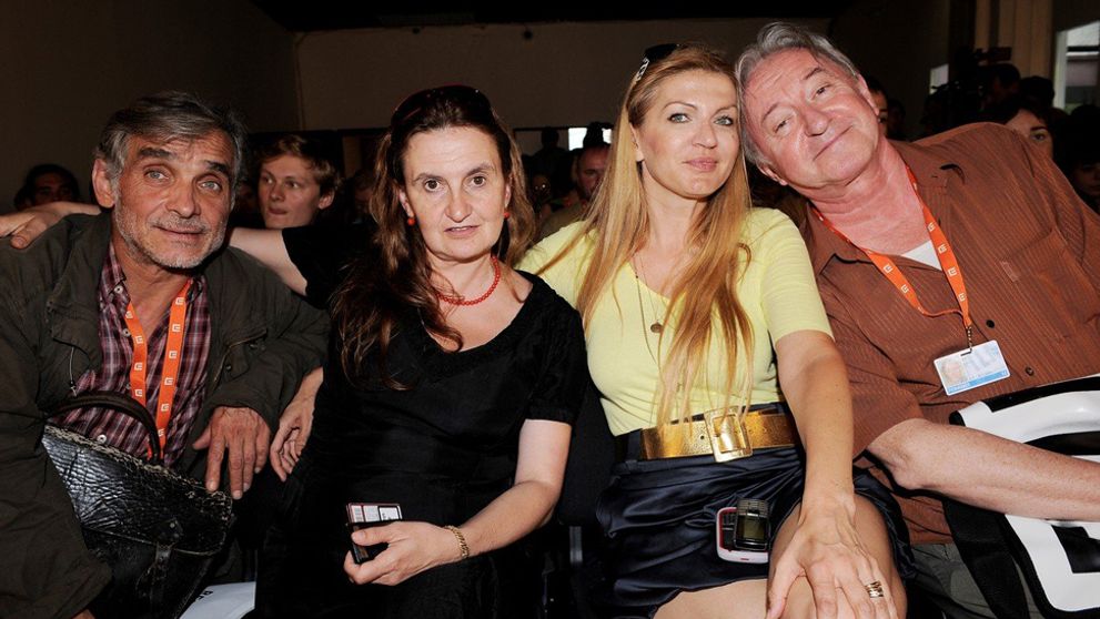 Šok pre fanúšikov. Známeho českého herca previezli do nemocnice s infarktom