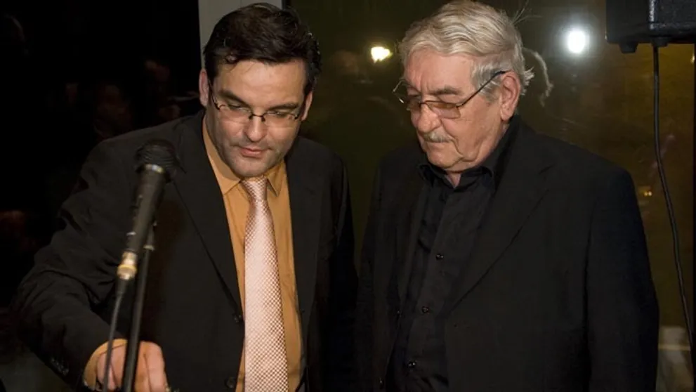NAKA zadržala pre korupciu finančníka a syna známeho herca, na políciu prišiel sám