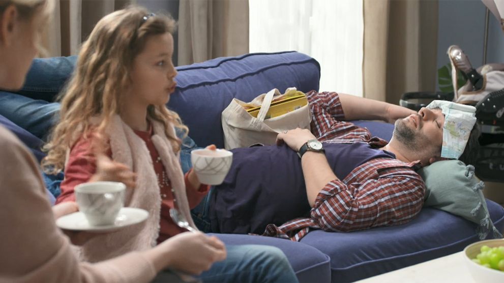 Marek je KO a starostlivosť o domácnosť a Marečka preberá Viky