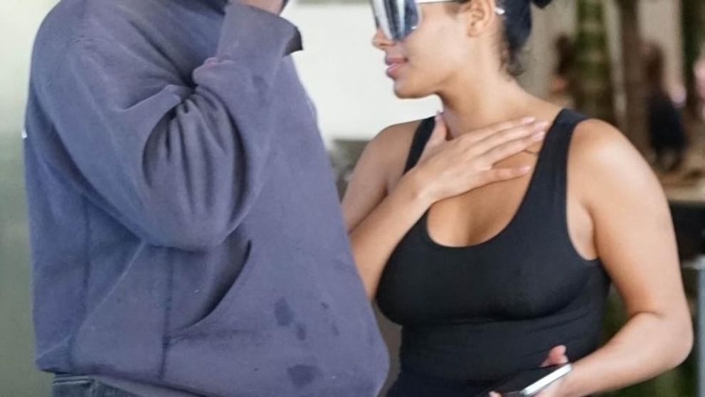 Ide zo vzťahu do vzťahu: Po dvoch rozchodoch má novú priateľku