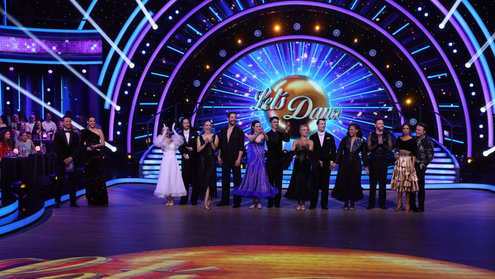 Fenomenálna šou Let's Dance v nedeľu suverénne zvíťazila, medzi politickými diskusiami kraľovalo aj napriek vládnemu bojkotu Na telo