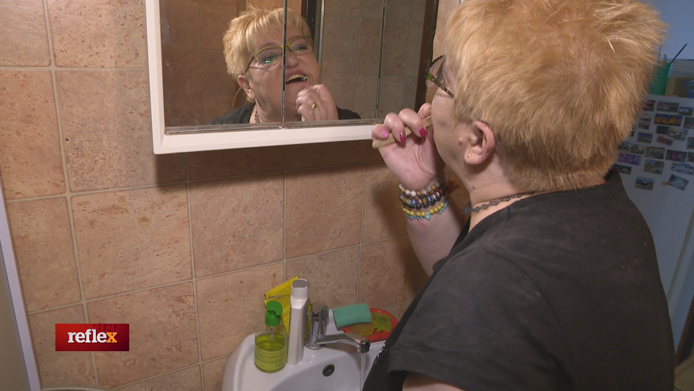 Zuby ju finančne položili na kolená