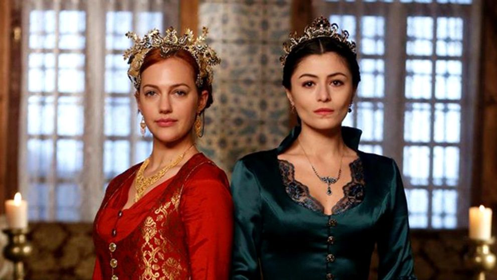 A vraj rivalky... Hürrem a Şah zo Sultána ako cez kopirák!