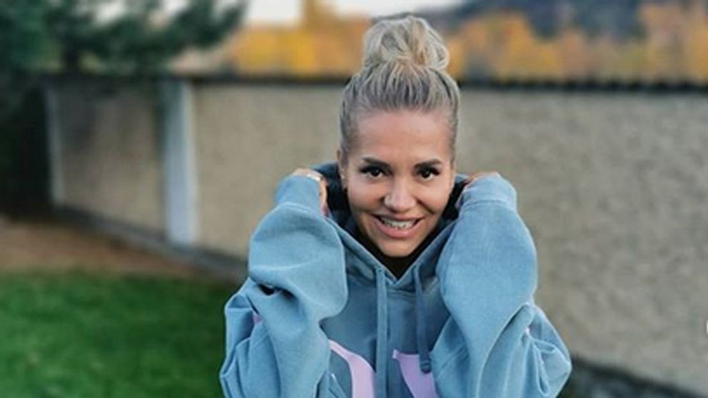 Dara na zábere spred dvadsiatich rokov. Spoznali by ste ju?