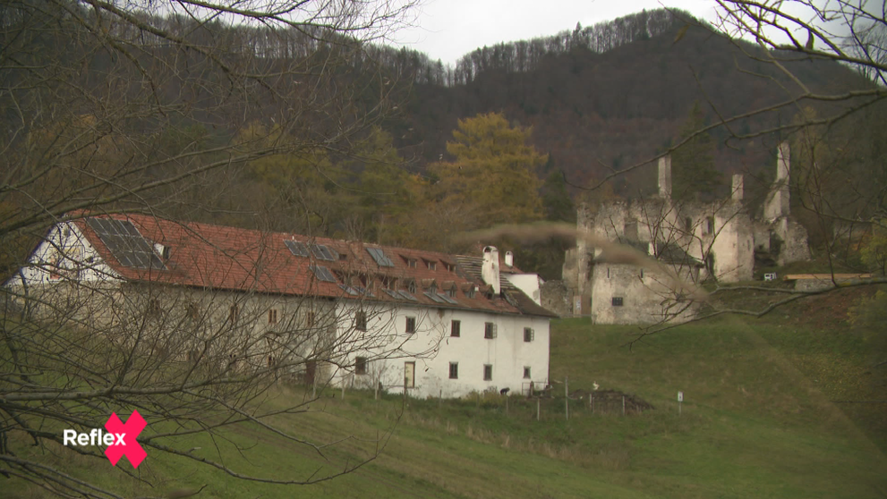 Hrad Sklabiňa v plameňoch