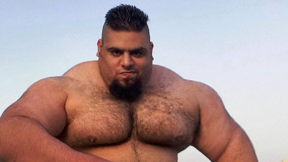 Živý Hulk! Iránec, ktorého fotky obleteli svet