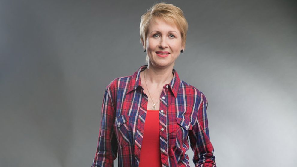 Pochovala dvoch manželov, teraz si chce konečne užívať život