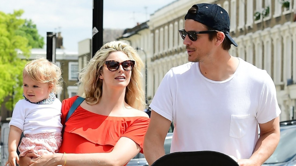 Ďalší utajený pôrod v Hollywoode! Na svet prišlo celebritné dieťa