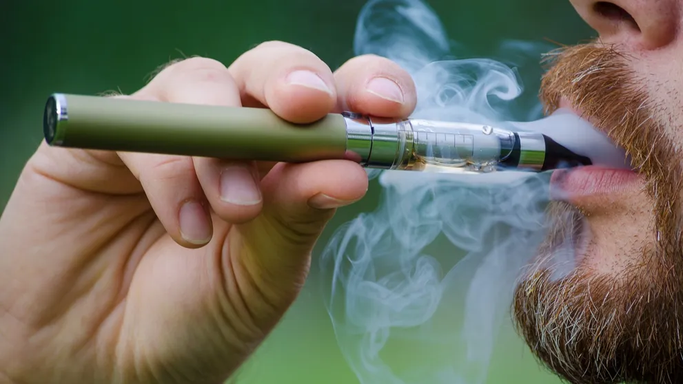 Elektronické cigarety môžu spôsobiť poruchy erekcie, ukázala štúdia z USA