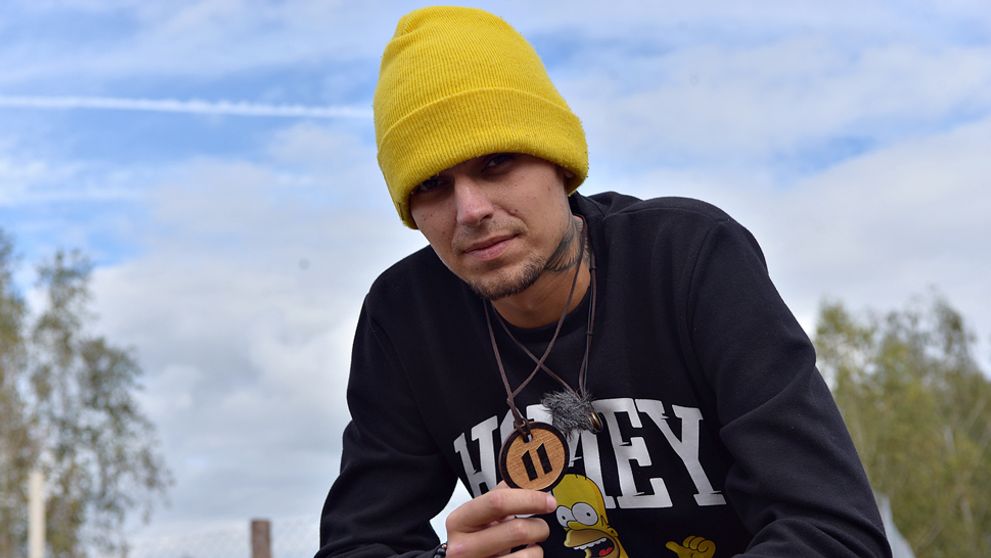 Exfarmár budí pozornosť aj počas epidémie! Proti jeho výbave nemá vírus šancu