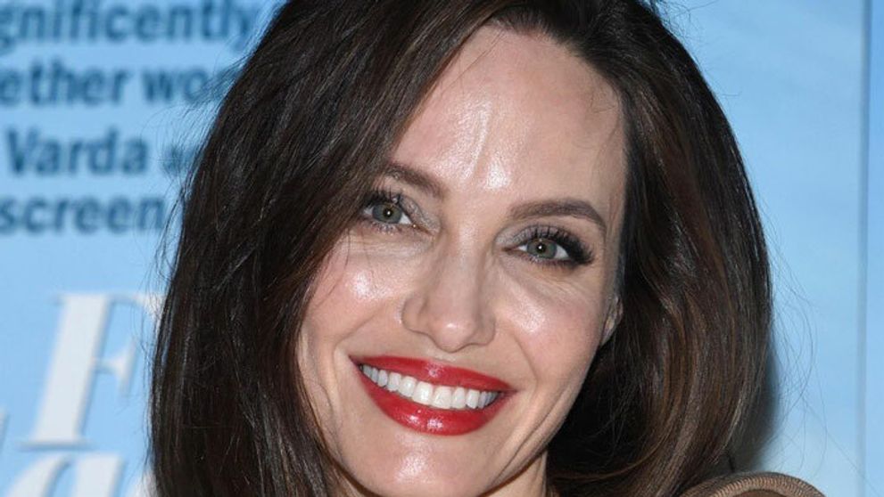 Outfitom sa príliš nezaoberala. Angelina Jolie aj napriek tomu vyzerala úžasne