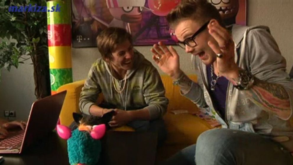 Pozrite sa s nami, čo sa deje vo vile SuperStaristov!