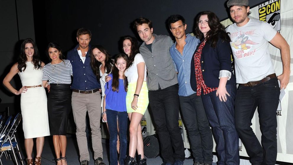 Hviezda Twilightu sa teší z bábätka! Herec zverejnil dojemný záber