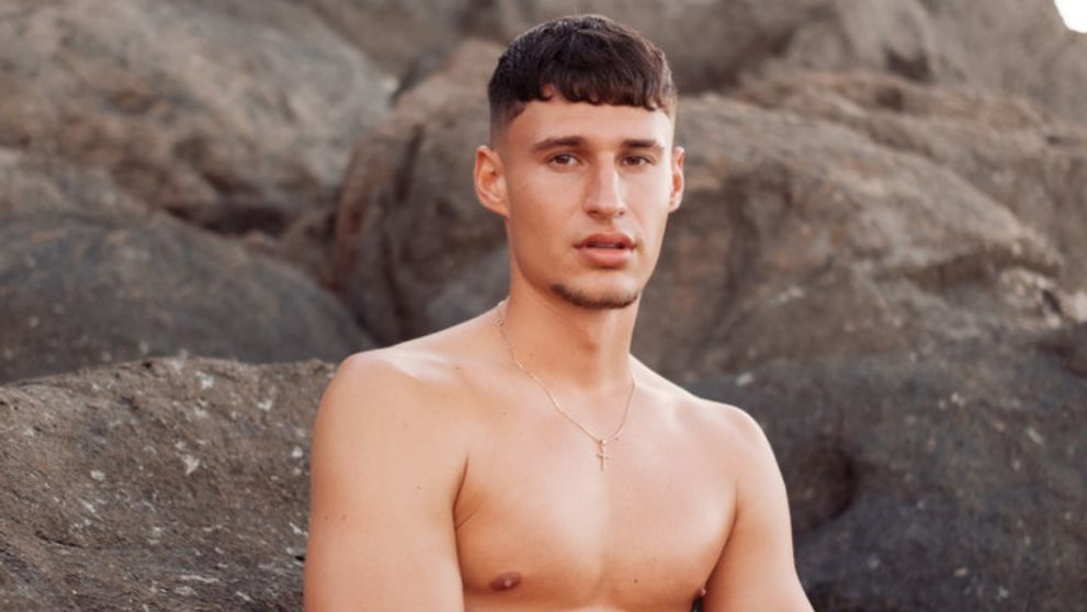 Filip z Love Islandu podstúpil radikálnu zmenu imidžu