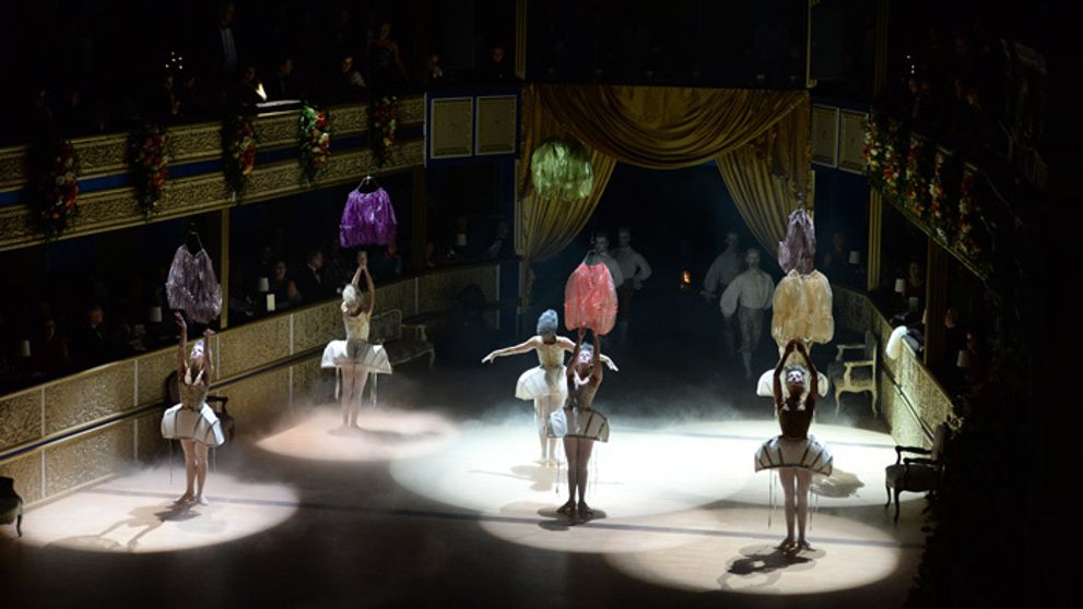 Plesová sezóna sa blíži: Rýchly návod, ako si neurobíte trapas