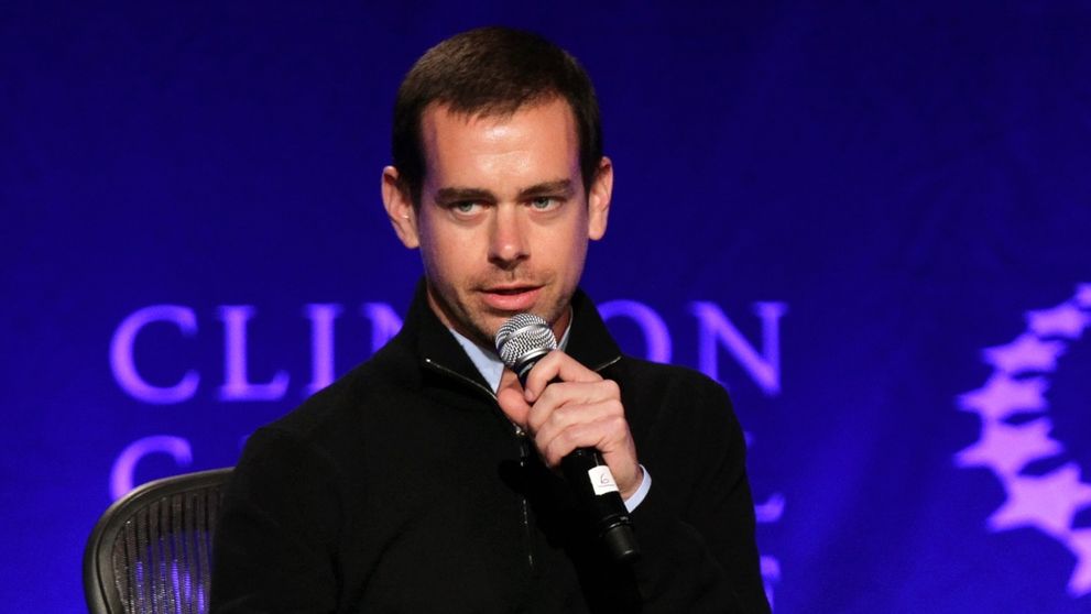 Šéf Twitteru poskytne miliardu dolárov na boj s koronavírusom