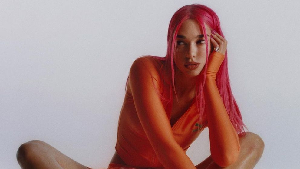 Nové vlasy, nový chlap? Dua Lipa radikálne zmenila imidž