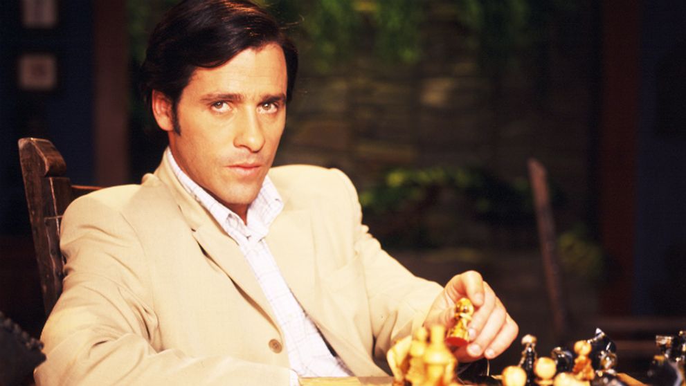 Zloduch Fernando zo Skrytej vášne: Otcom v 50-ke!